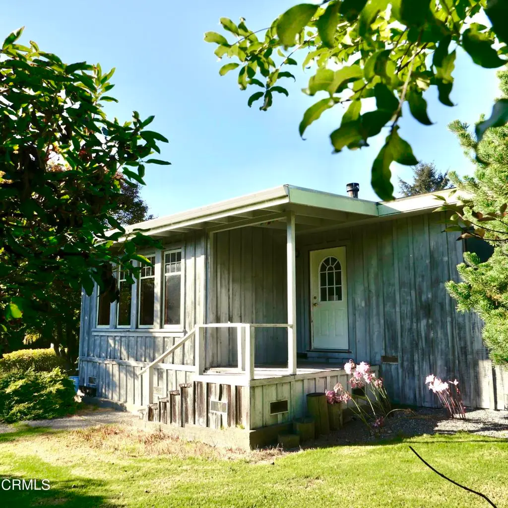 Single Family Residence for sale at 33200 Ocean View Drive, Fort Bragg, CA featuring 2 beds and 1 bath