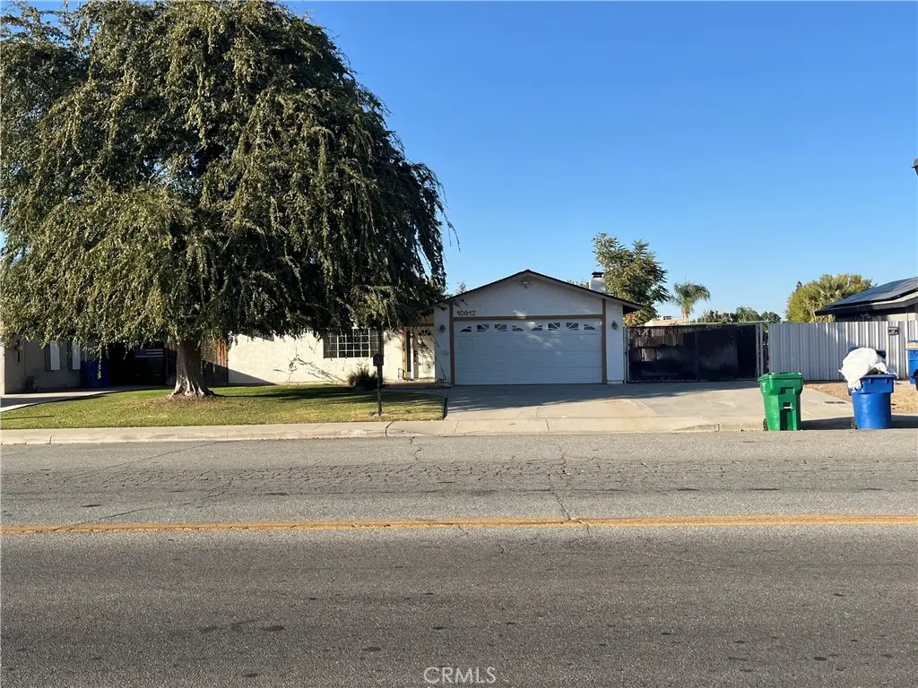 Single Family Residence for sale at 10912 Meacham, Bakersfield, CA featuring 4 beds and 2 baths