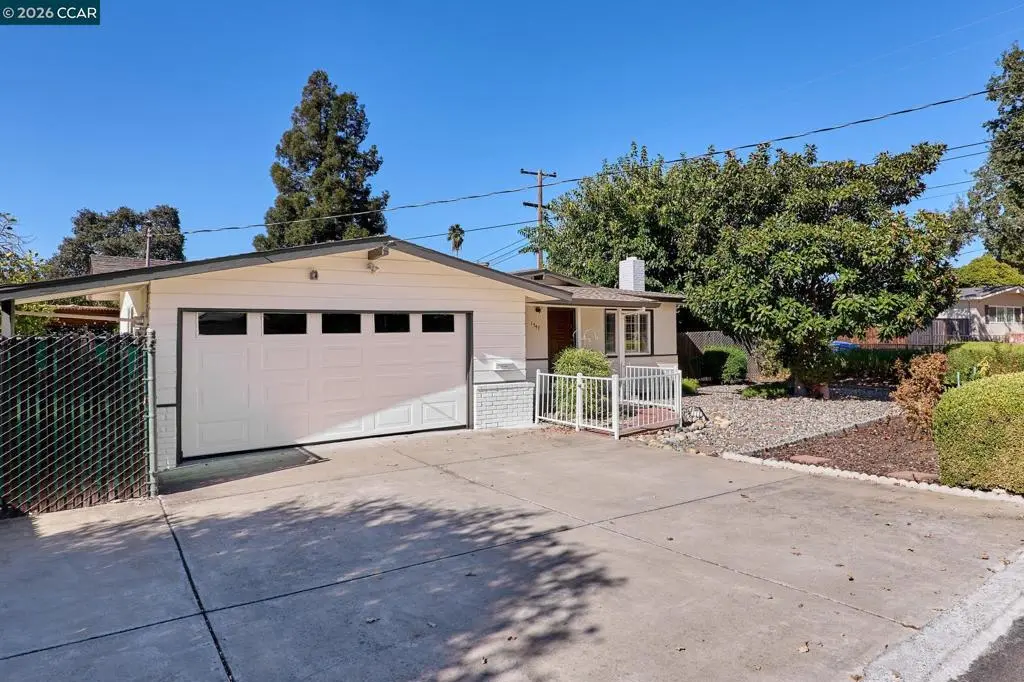 Single Family Residence for sale at 1547 Claycord Ave, Concord, CA featuring 3 beds and 2 baths