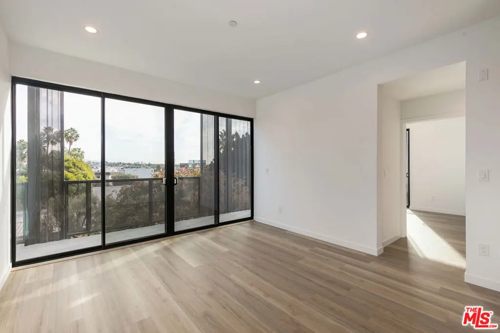 Condominium for rent at 829 Larrabee Street 201, West Hollywood, CA featuring 2 beds and 2 baths