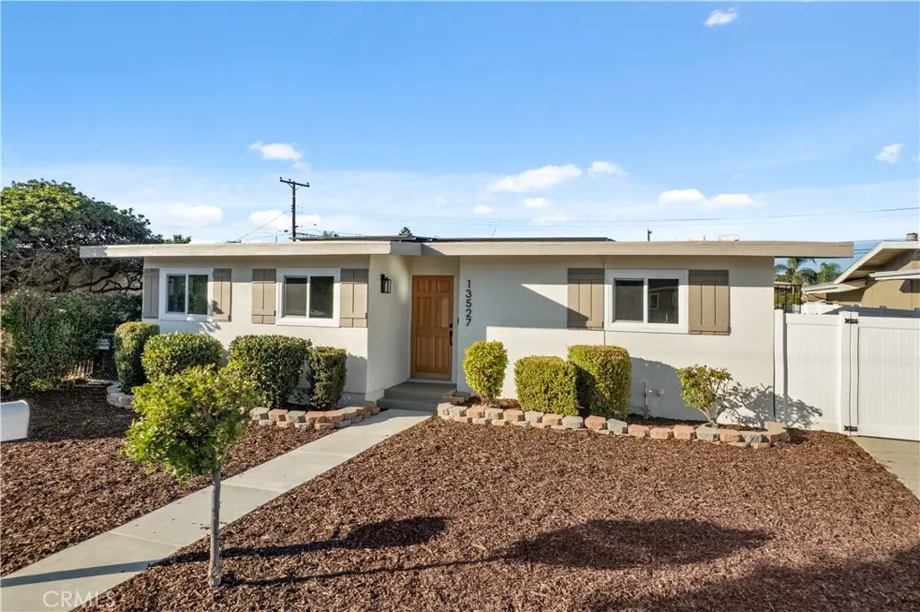 Single Family Residence for sale at 13527 Close, Whittier, CA featuring 3 beds and 2 baths