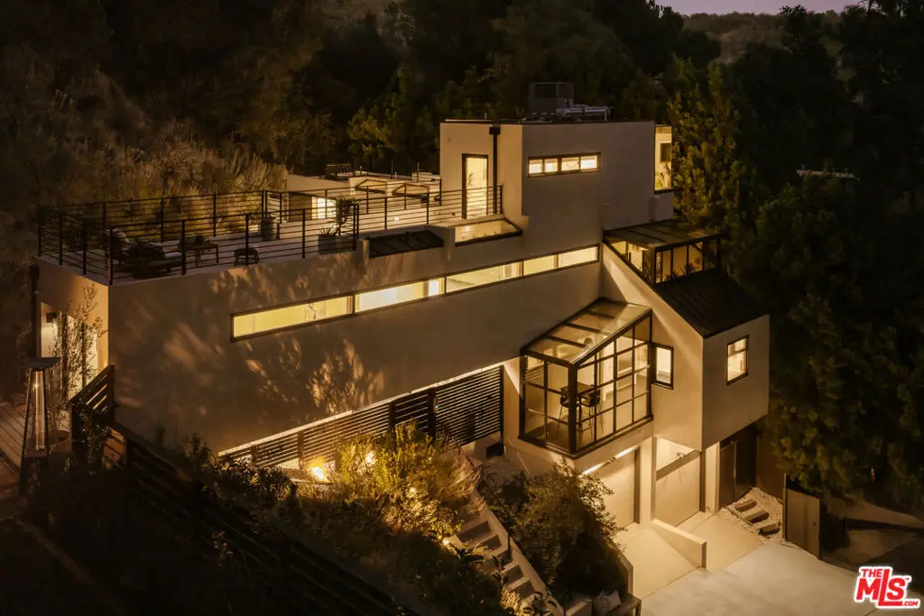 Single Family Residence for sale at 10443 Corfu Lane, Los Angeles, CA featuring 3 beds and 4 baths