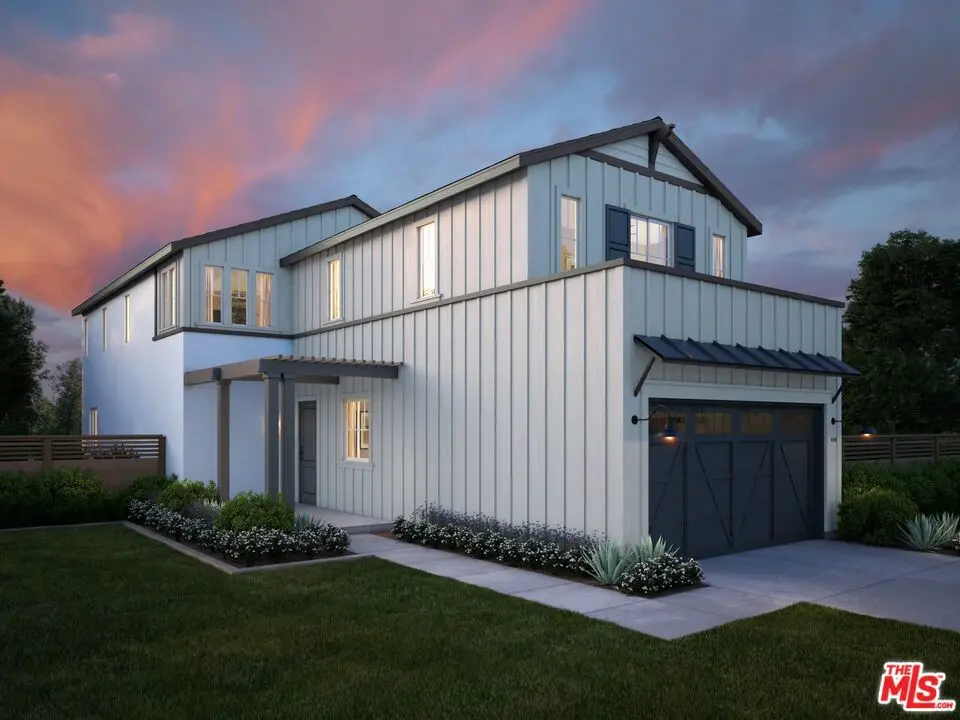 Single Family Residence for sale at 3508 Ashwood Avenue, Los Angeles, CA featuring 4 beds and 4 baths