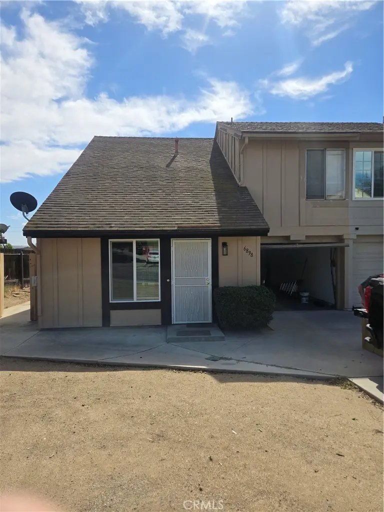 Single Family Residence for sale at 6898 John, Riverside, CA featuring 3 beds and 2 baths