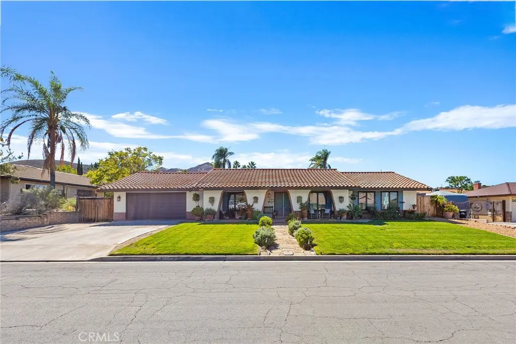 Single Family Residence for sale at 43803 Citrus View, Hemet, CA featuring 4 beds and 2 baths