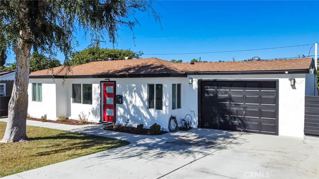 Single Family Residence for sale at 905 E Francis, La Habra, CA featuring 3 beds and 2 baths