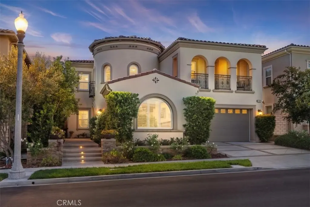 Single Family Residence for sale at 32 Hyacinth, Lake Forest, CA featuring 5 beds and 6 baths
