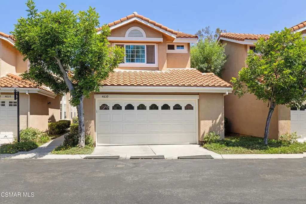 Residential Lease for rent at 4839 La Vella Drive, Oak Park, Ventura County, CA featuring 3 beds and 3 baths