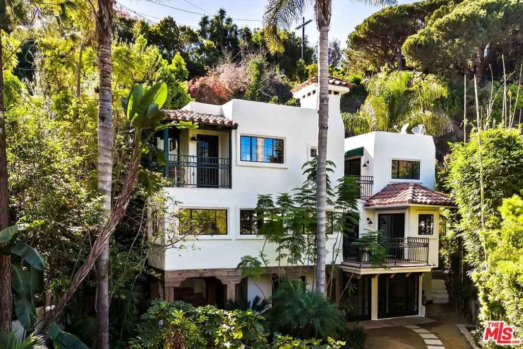 Single Family Residence for sale at 415 W Rustic Road, Santa Monica, Los Angeles County, CA featuring 3 beds and 3 baths