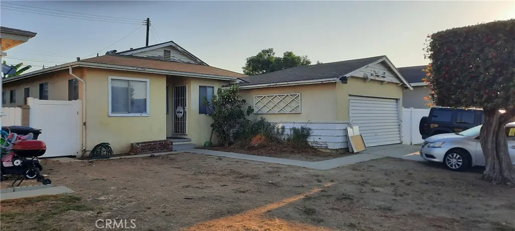 Single Family Residence for sale at 417 E Darlan, Gardena, CA featuring 3 beds and 2 baths