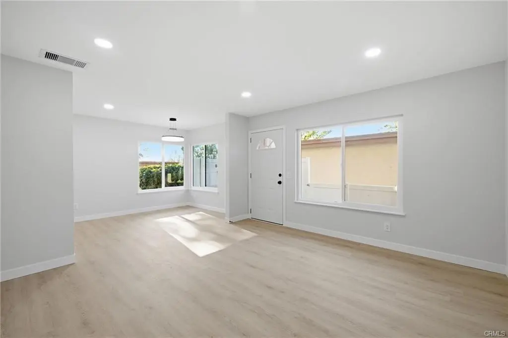 Townhouse for rent at 2351 Sutter Way 1, Fullerton, CA featuring 3 beds and 3 baths