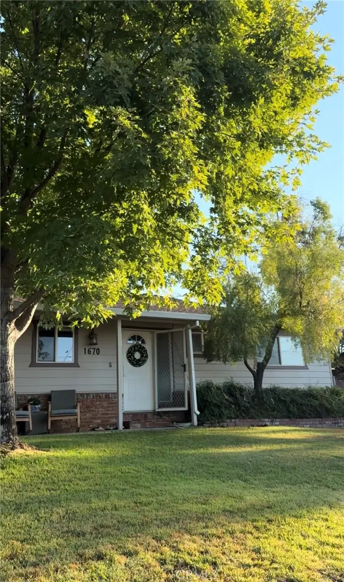Single Family Residence for sale at 1670 Alma, Oroville, CA featuring 3 beds and 2 baths