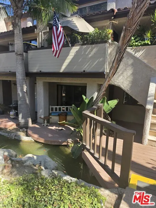 Condominium for sale at 1157 Via Montoya, Camarillo, CA featuring 2 beds and 2 baths