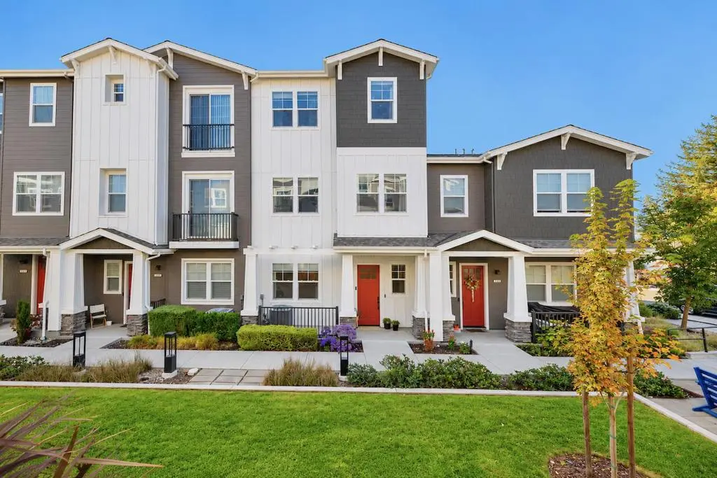 Townhouse for sale at 201 Cove Lane, Scotts Valley, CA featuring 3 beds and 4 baths
