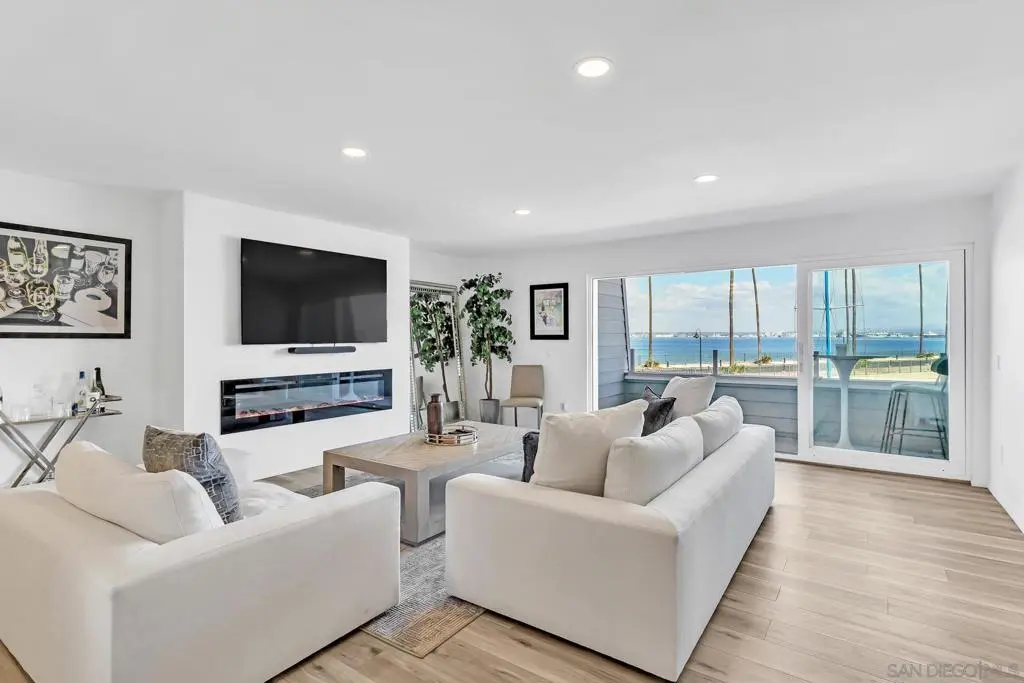 Condominium for sale at 32 Montego Court, Coronado, CA featuring 2 beds and 3 baths