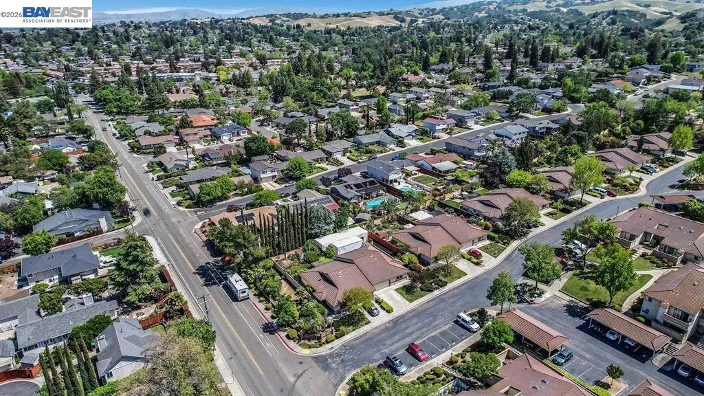Residential for sale at 402 Vineyard Pl, Pleasanton, CA featuring 3 beds and 2 baths