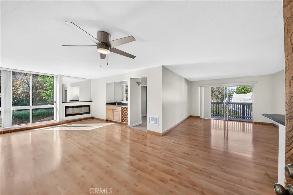 Condominium for sale at 3602 W Estates 321, Rolling Hills Estates, CA featuring 2 beds and 2 baths