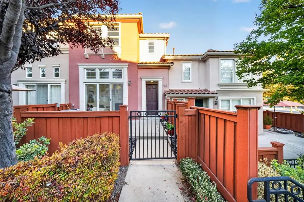 Townhouse for sale at 318 Vista Roma Way, San Jose, CA featuring 3 beds and 3 baths