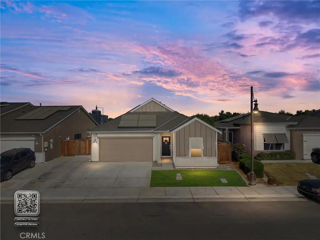 Single Family Residence for sale at 9614 Silver Falls Lane, Shafter, CA featuring 3 beds and 2 baths