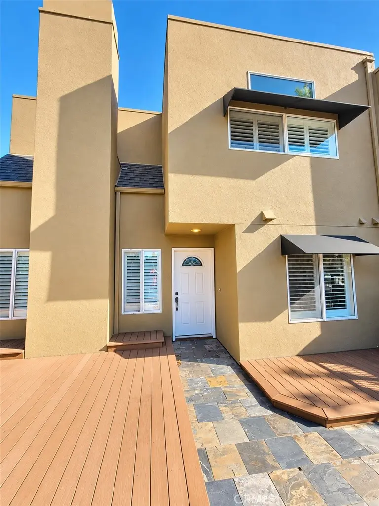 Condominium for sale at 21121 Aqua 273, Mission Viejo, CA featuring 3 beds and 3 baths