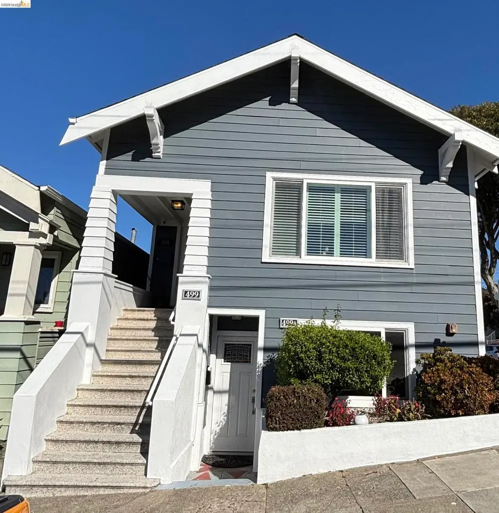 Residential Lease for rent at 499 Evergreen, Daly City, San Mateo County, CA featuring 3 beds and 1 bath