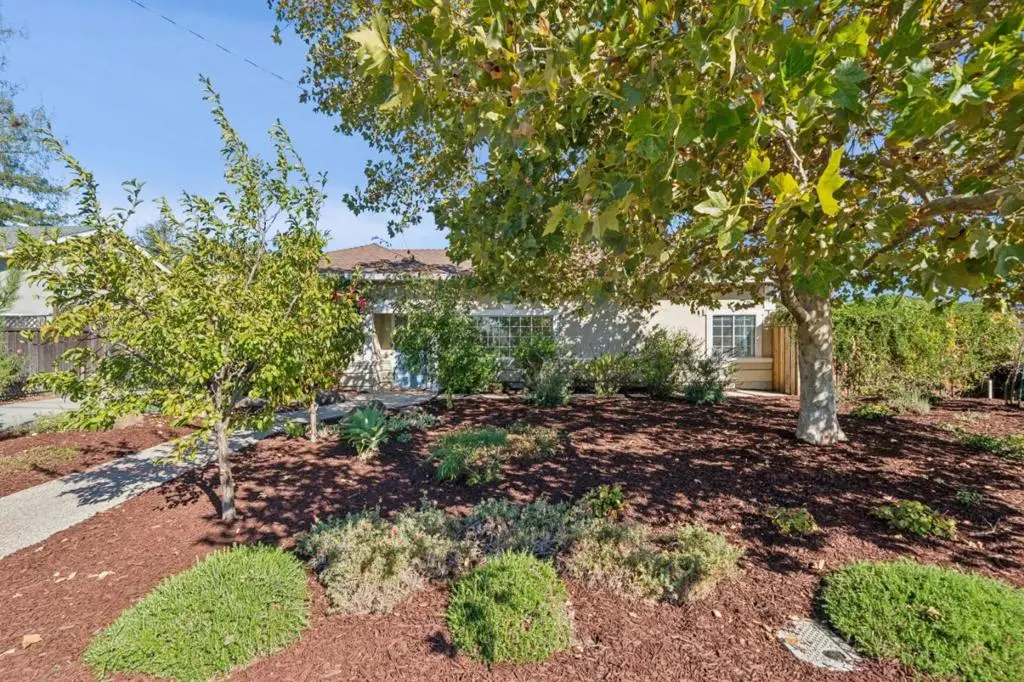 Single Family Residence for sale at 1021 Carola Avenue, San Jose, CA featuring 4 beds and 3 baths