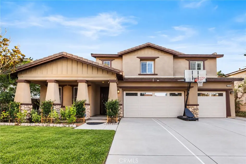 Single Family Residence for sale at 13925 Barnett, Corona, CA featuring 5 beds and 4 baths