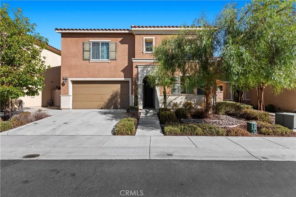 Single Family Residence for sale at 24464 Paxton, Lake Elsinore, CA featuring 4 beds and 3 baths