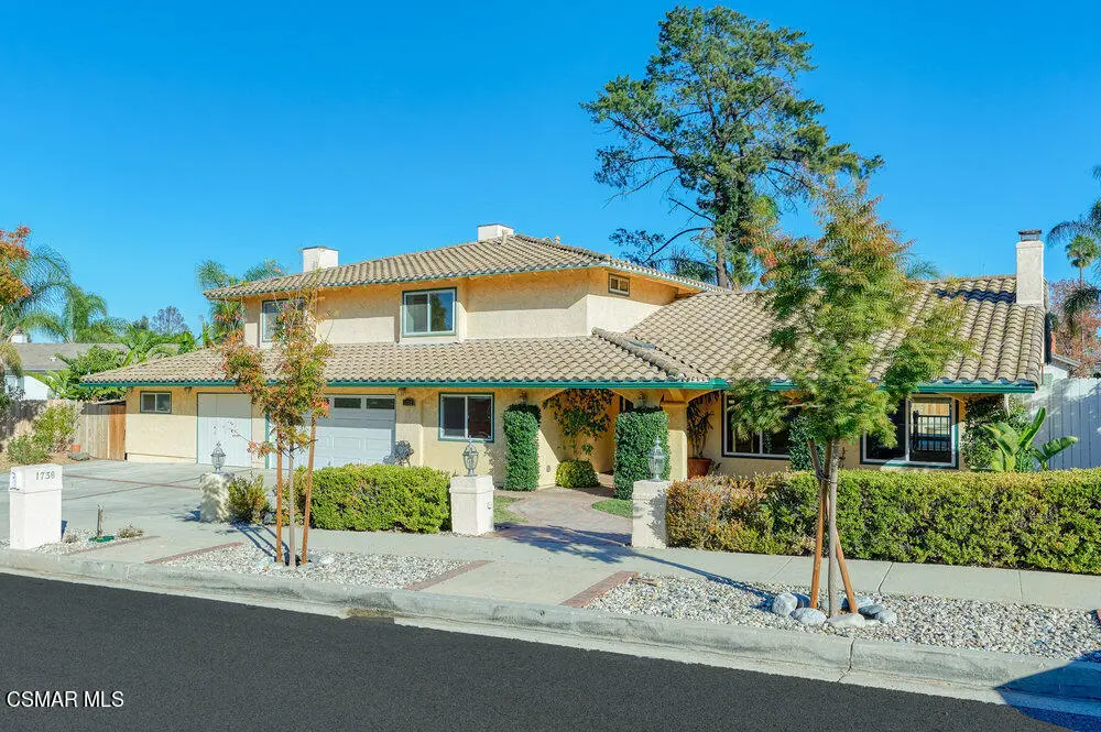 Residential Lease for rent at 1738 Stoddard Avenue, Thousand Oaks, Ventura County, CA featuring 5 beds and 3 baths