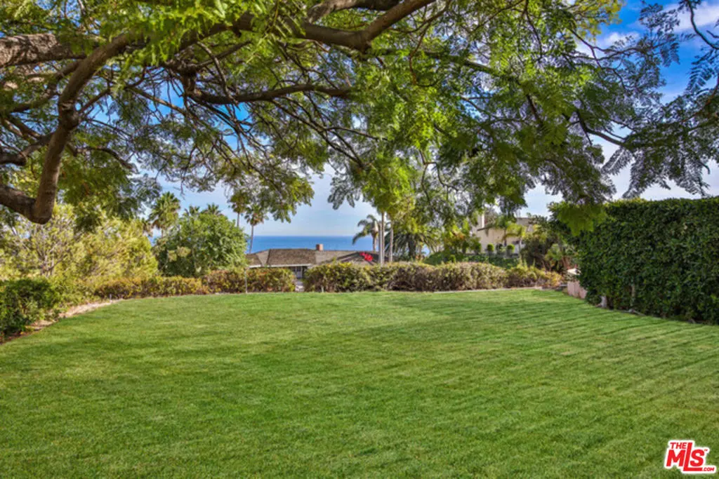 Single Family Residence for sale at 3825 Malibu Country Drive, Malibu, Los Angeles County, CA featuring 3 beds and 3 baths