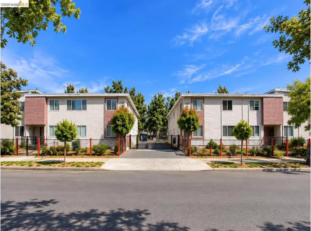 Apartment for sale at 2223 Bonar St, Berkeley, CA