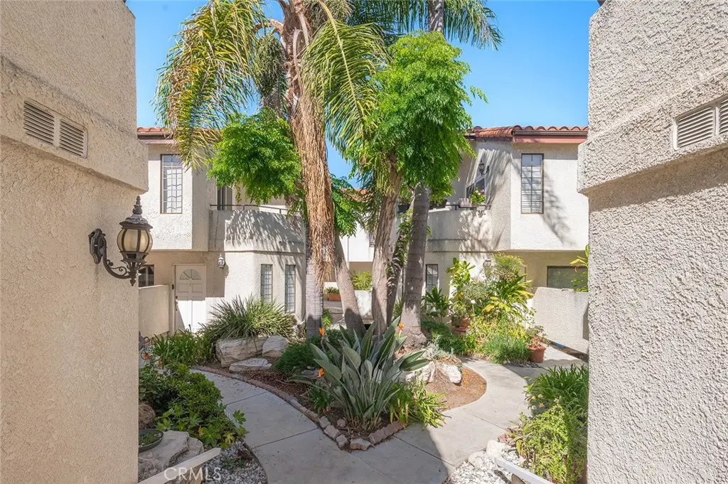 Condominium for sale at 4021 W 182nd H, Torrance, CA featuring 3 beds and 3 baths