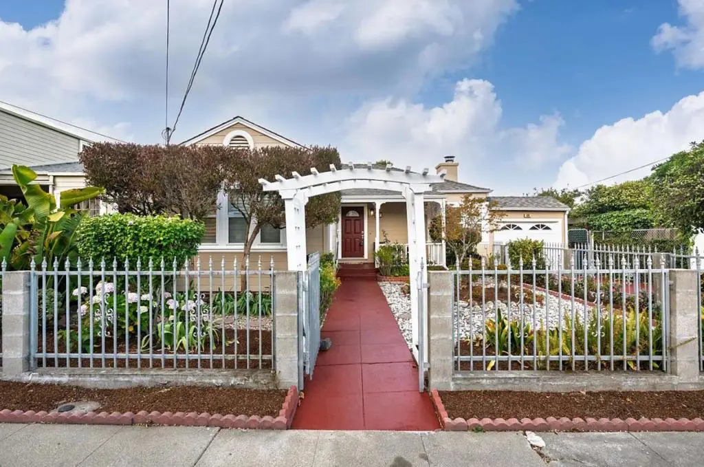 Single Family Residence for sale at 920 Masson Avenue, San Bruno, CA featuring 3 beds and 1 bath