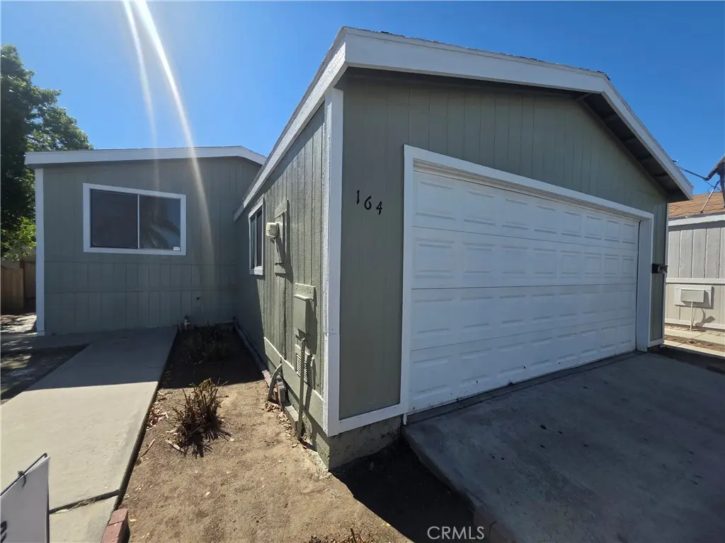 Manufactured In Park for sale at 80 E Dawes Street 164, Perris, CA featuring 3 beds and 2 baths