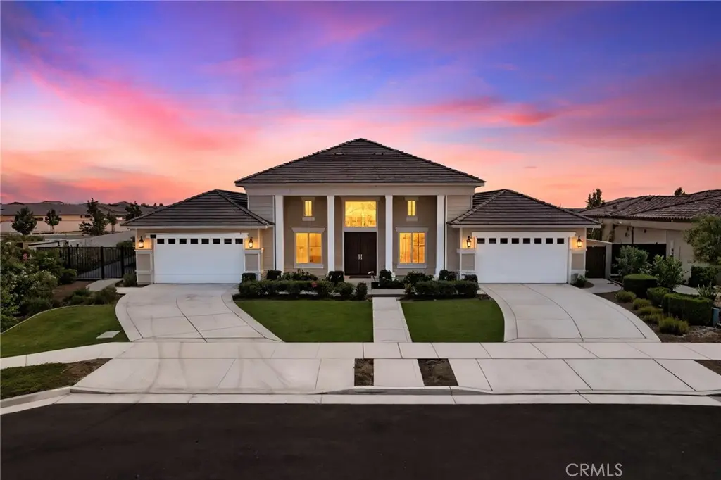 Single Family Residence for sale at 12303 Hemmerling Lane, Bakersfield, CA featuring 4 beds and 4 baths