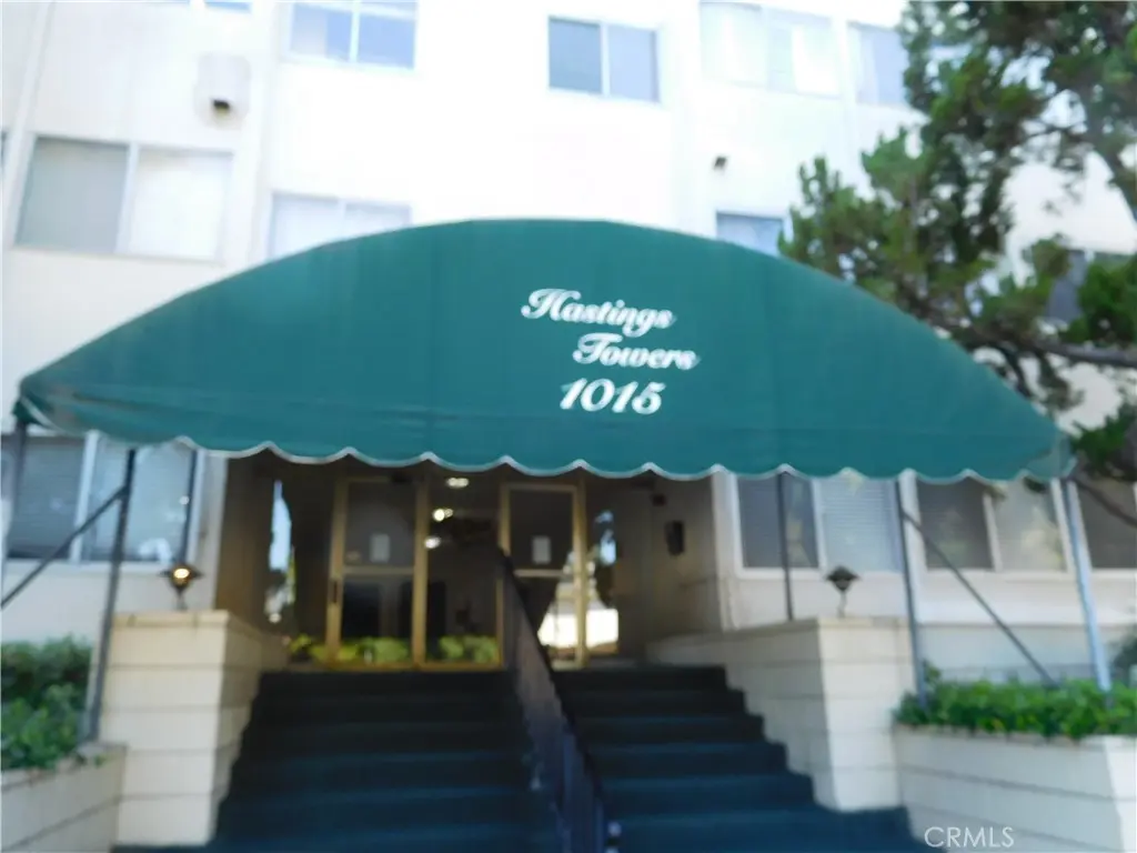 Condominium for rent at 1015 N Michillinda 203, Pasadena, CA featuring 2 beds and 2 baths