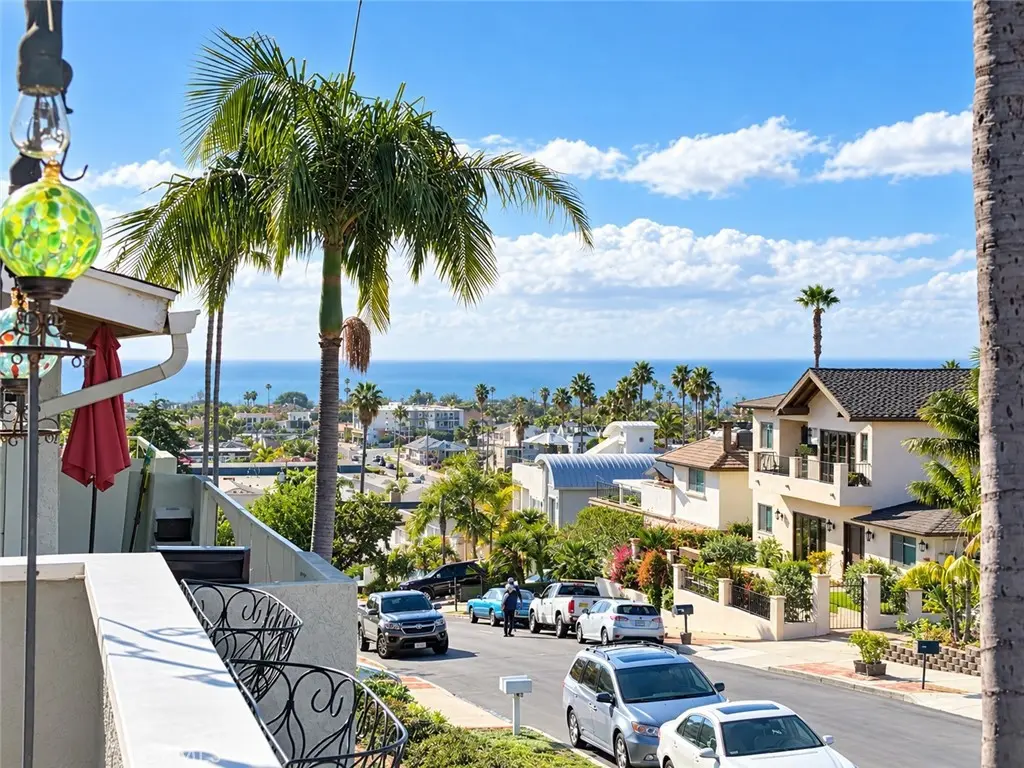 Duplex for rent at 33752 Colegio Drive B, Dana Point, CA featuring 2 beds and 2 baths