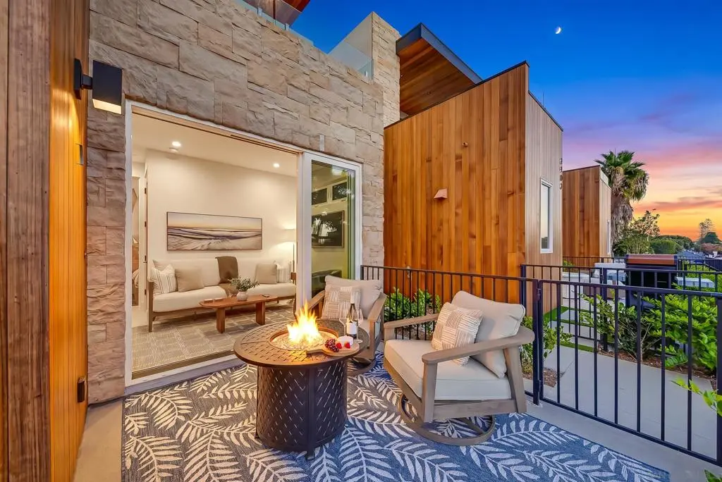 Residential Lease for rent at 3905 Haines St. 1, San Diego, San Diego County, CA featuring 1 bed and 1 bath