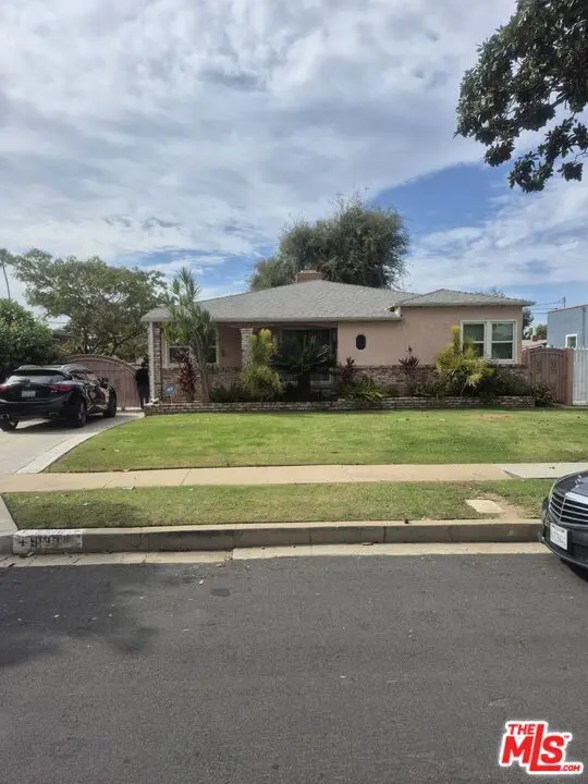 Single Family Residence for sale at 9133 S 7th Avenue, Inglewood, CA featuring 3 beds and 2 baths