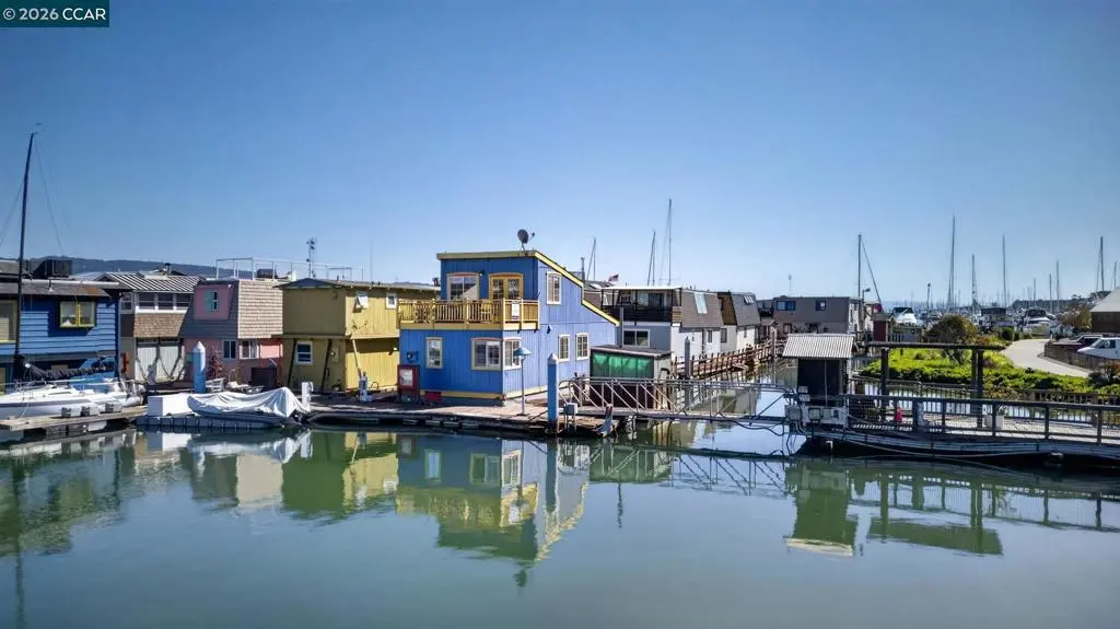 Residential for sale at 2394 Mariner Square Dr B2, Alameda, CA featuring 2 beds and 1 bath