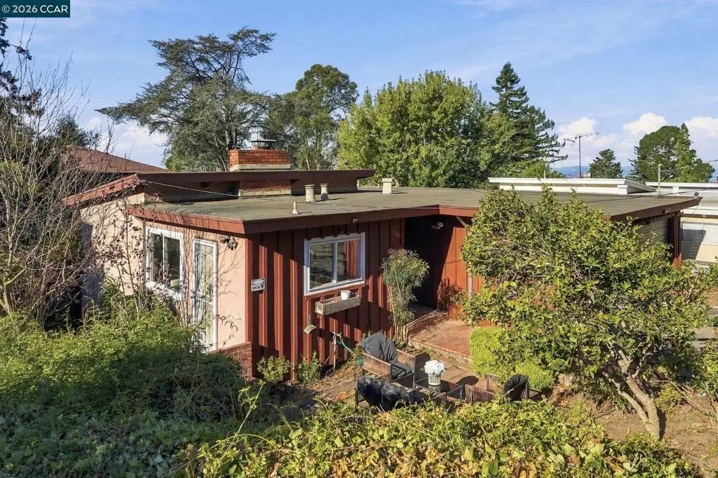 Single Family Residence for sale at 1388 Grizzly Peak Blvd, Berkeley, CA featuring 3 beds and 2 baths