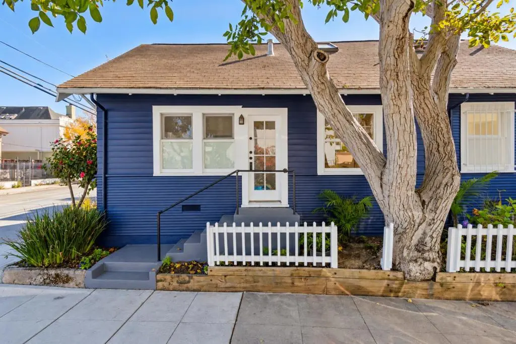 Duplex for sale at 419 Cedar Street, Santa Cruz, CA