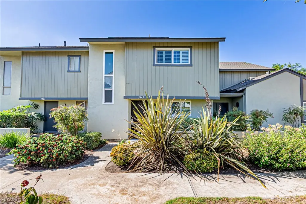 Single Family Residence for rent at 5445 Cajon, Buena Park, CA featuring 3 beds and 2 baths