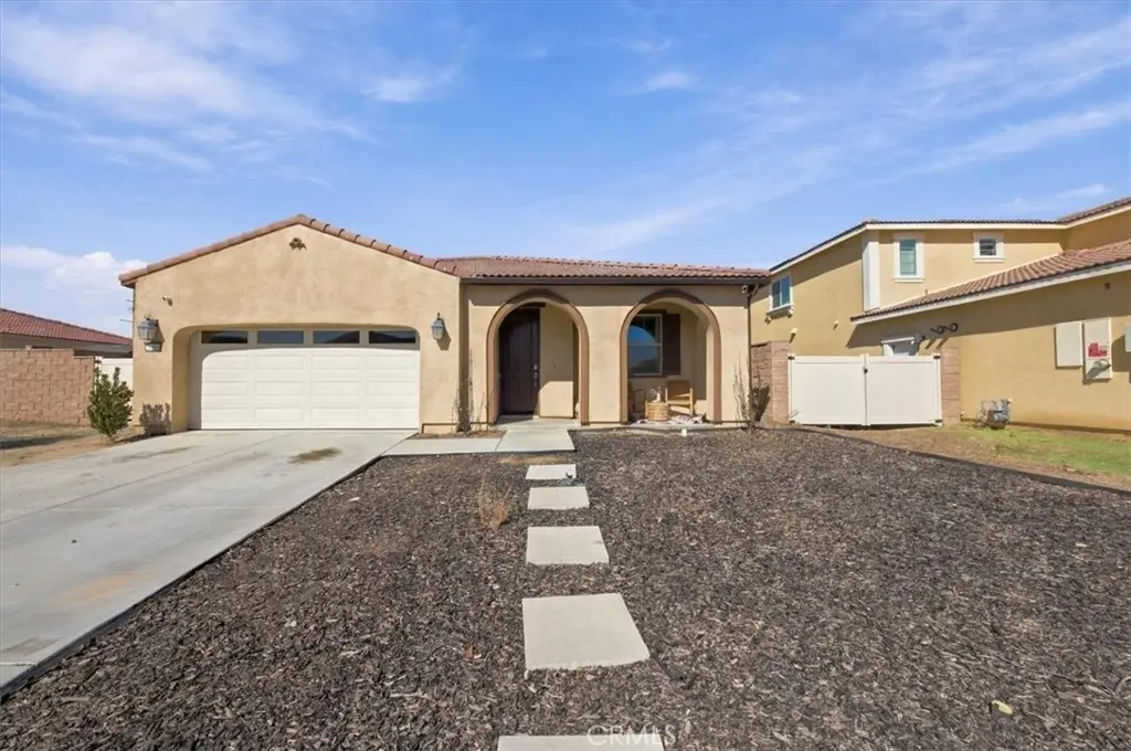 Single Family Residence for sale at 28886 Cattleman Circle, Menifee, CA featuring 3 beds and 2 baths