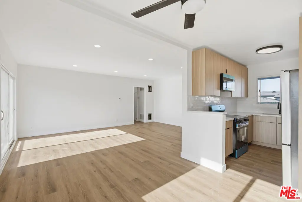 Condominium for rent at 3401 Ocean Park Boulevard 201, Santa Monica, CA featuring 2 beds and 1 bath