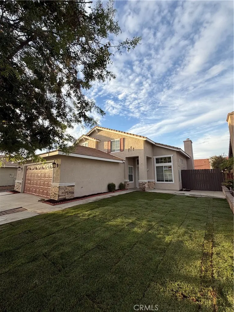 Single Family Residence for sale at 3020 Hampton, Hemet, CA featuring 4 beds and 3 baths
