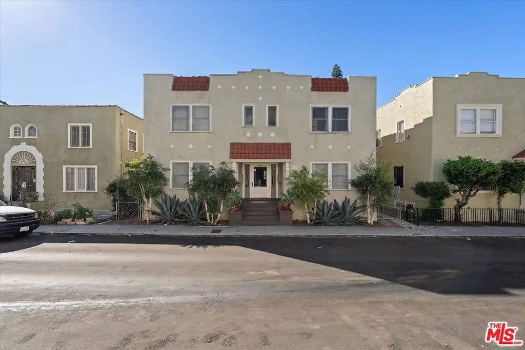 Residential Income for sale at 5336 Monroe Street, Los Angeles, CA and 8 baths