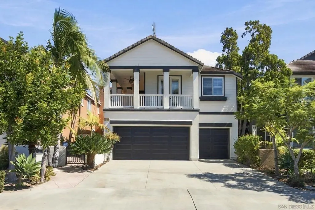 Residential Lease for rent at 10569 Corte Jardin Del Mar, San Diego, San Diego County, CA featuring 4 beds and 3 baths