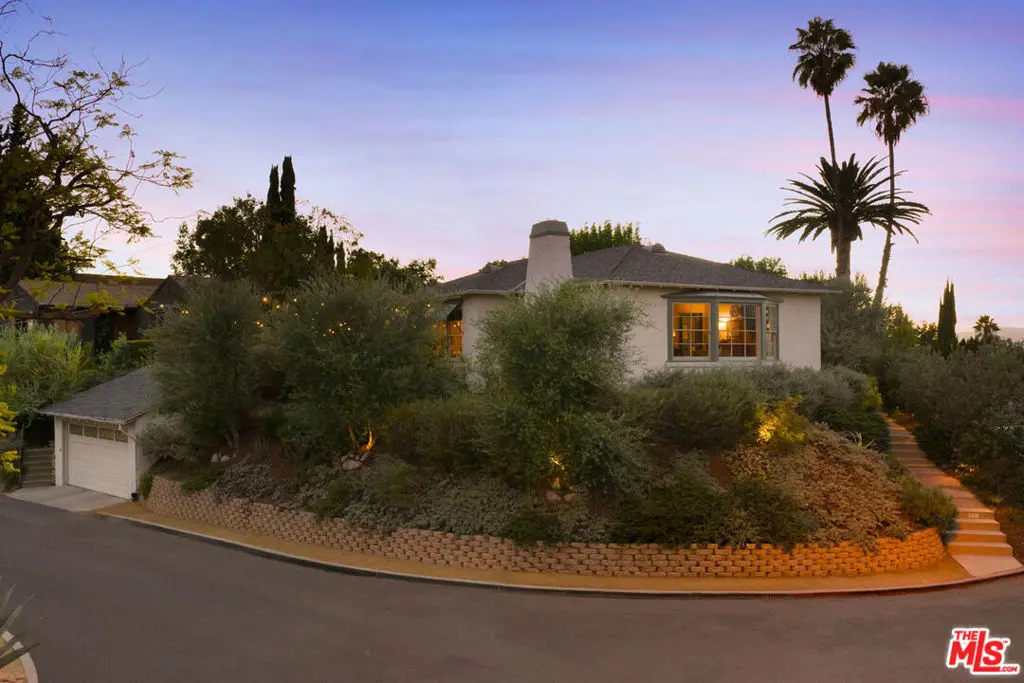 Single Family Residence for sale at 231 Wayland Street, Los Angeles, CA featuring 3 beds and 2 baths