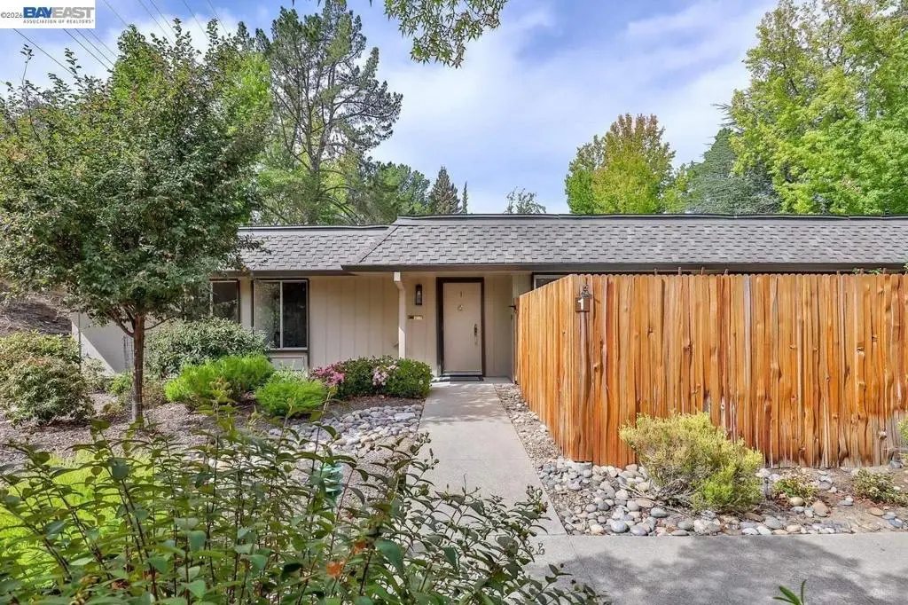Condominium for sale at 1932 Ptarmigan Dr 1, Walnut Creek, CA featuring 3 beds and 2 baths